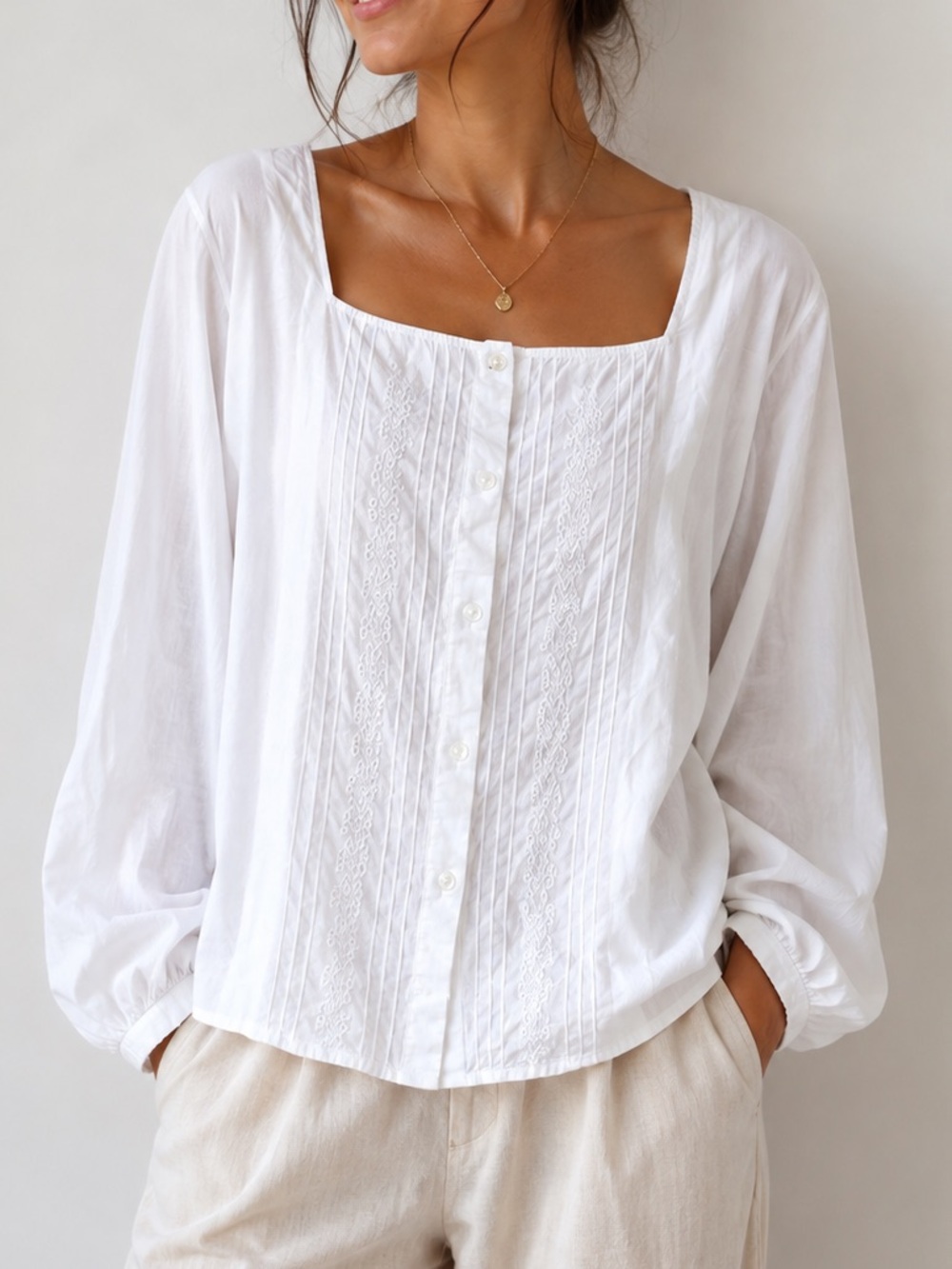 COVINGTON | 100% Cotton Cottagecore Embroidered Button-Down Blouse Size Large